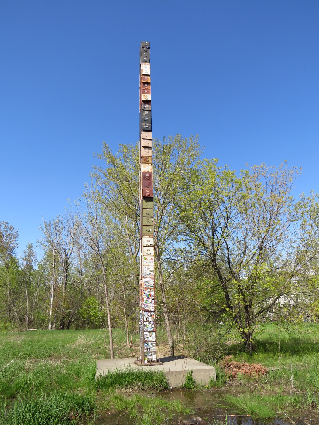 World's Tallest Filing (Map, Images and Tips) Seeker
