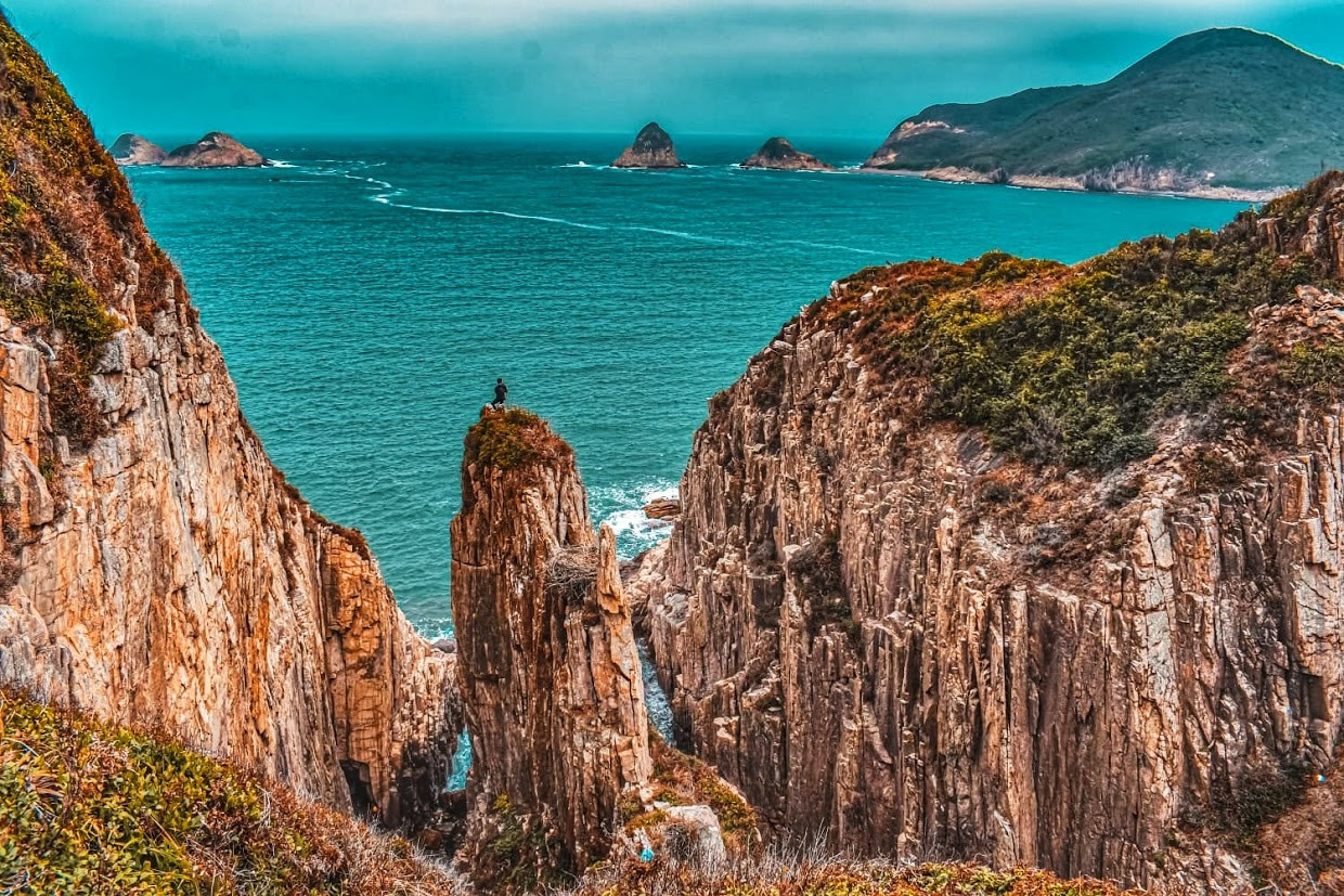 Bluff Island (Map, Images and Tips) Seeker