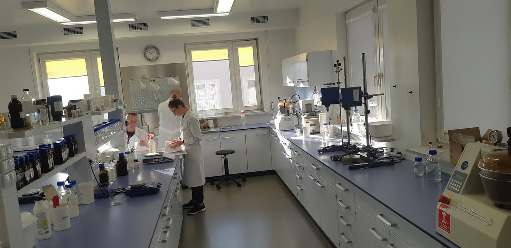 Image of Dr Irena Eris. Cosmetic laboratory on Seeker
