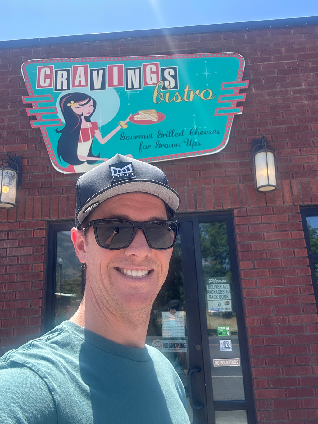 Image of Cravings Bistro on Seeker