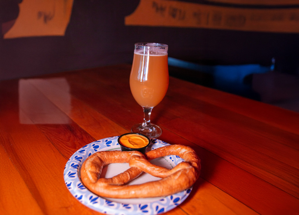 Image of Oro Brewing & Vice Co on Seeker