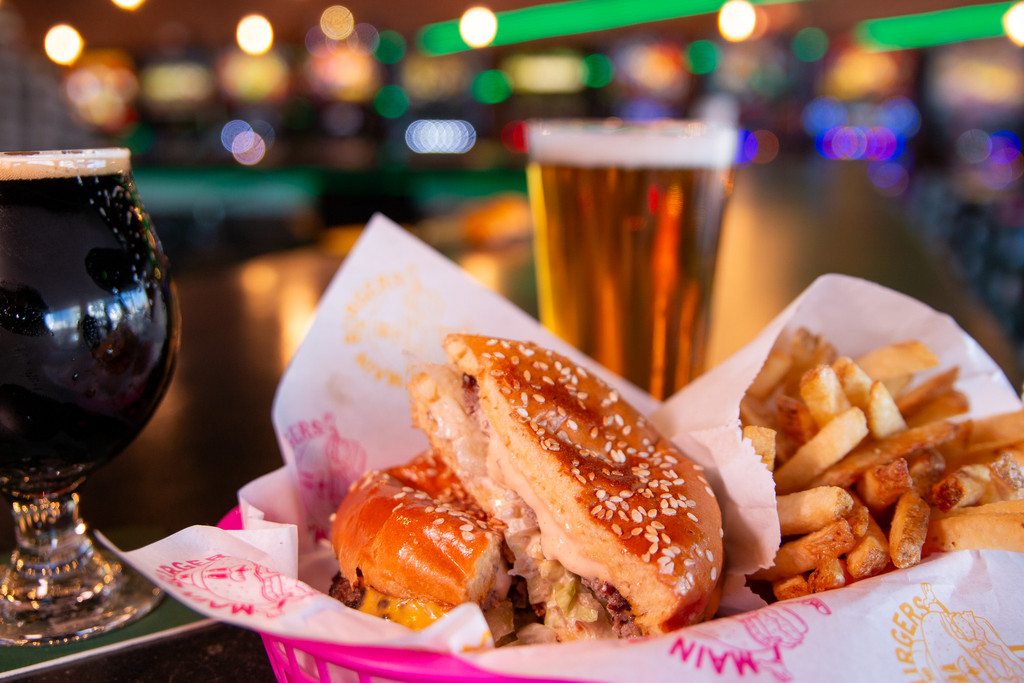 Image of Main Burger on Seeker