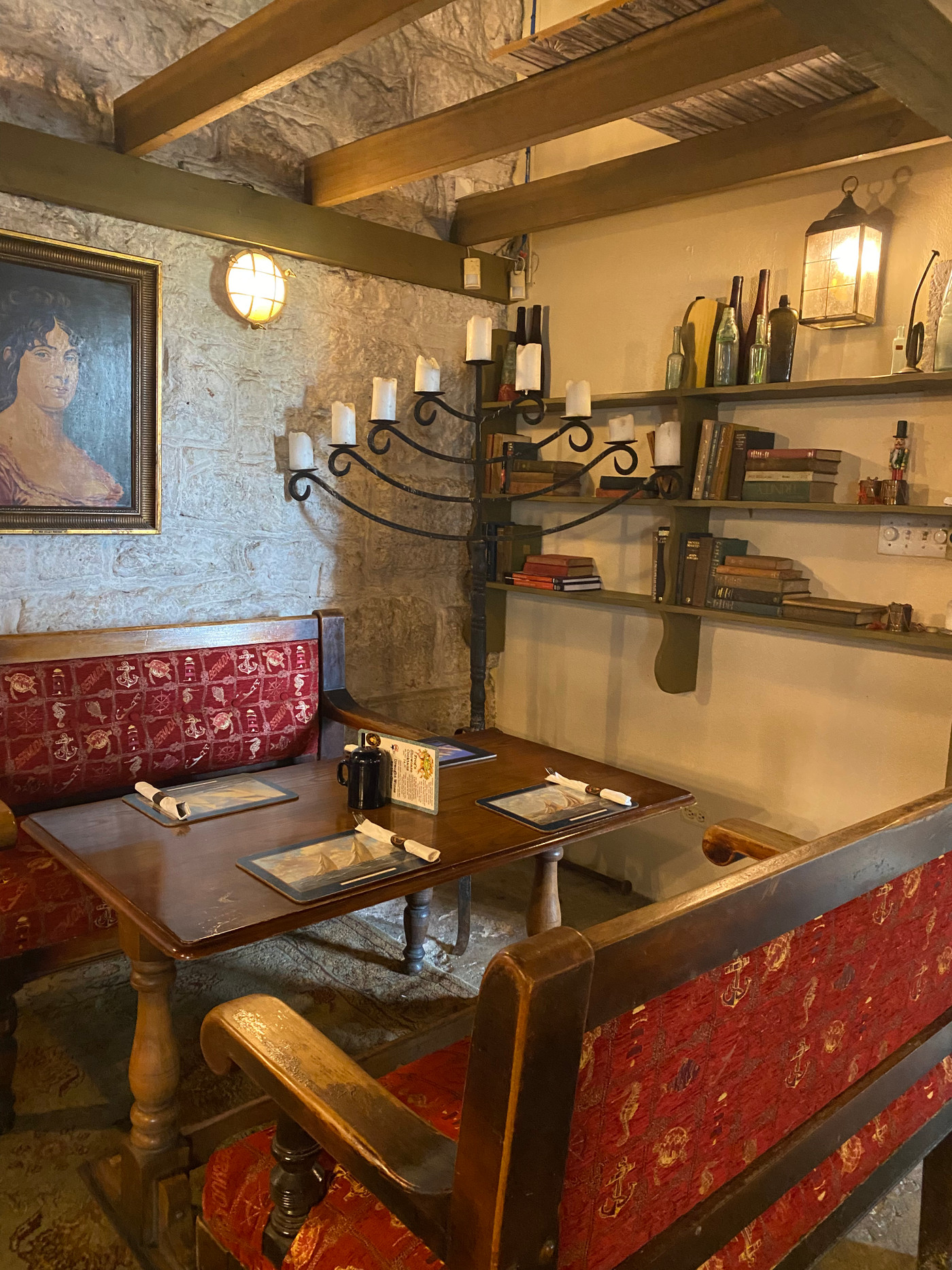 Frog & Onion Pub and Restaurant (Map, Images and Tips) Seeker