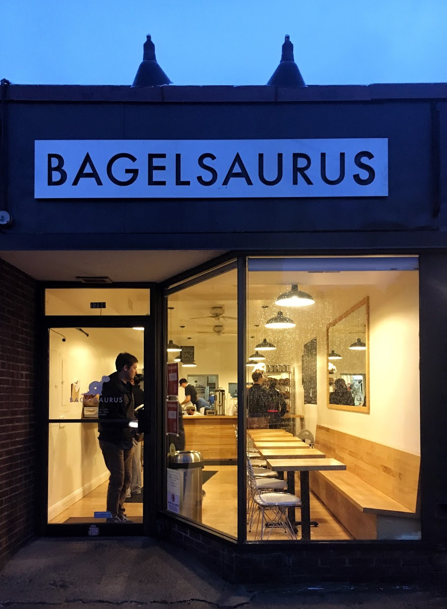 Bagelsaurus Seeker