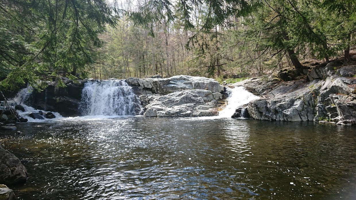 Buttermilk Falls Seeker