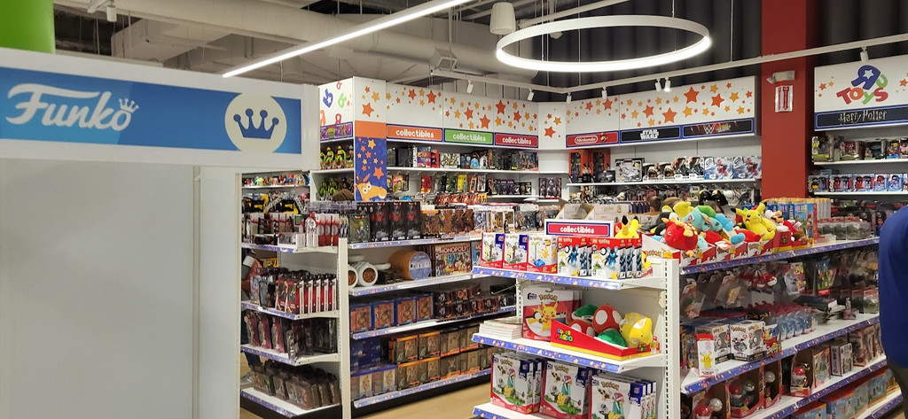 Image of Toys R Us on Seeker
